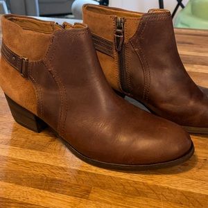 Clarks leather ankle boots